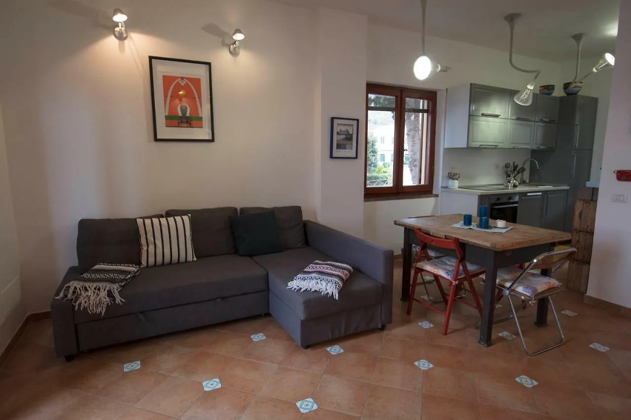 Beach Front Villa-Families & Pet Friendly Porto Santo Stefano  Villa Porto Santo Stefano (Grosseto)